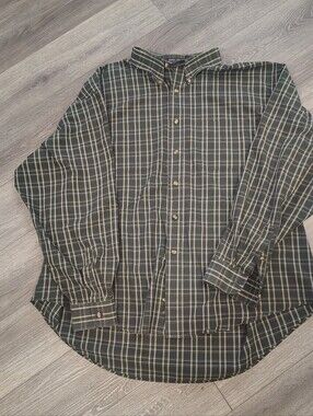 Van Heusen XXL  Dark Green Plaid Button-Down Shirt